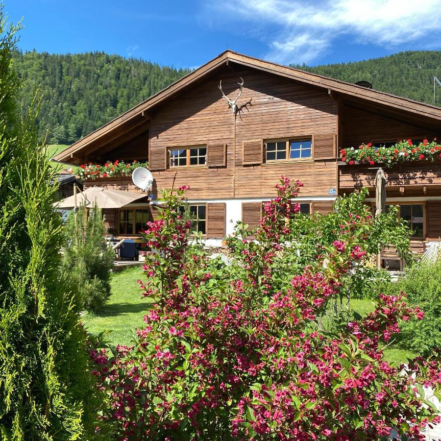 Chalet Tirolia Бухен Экстерьер фото